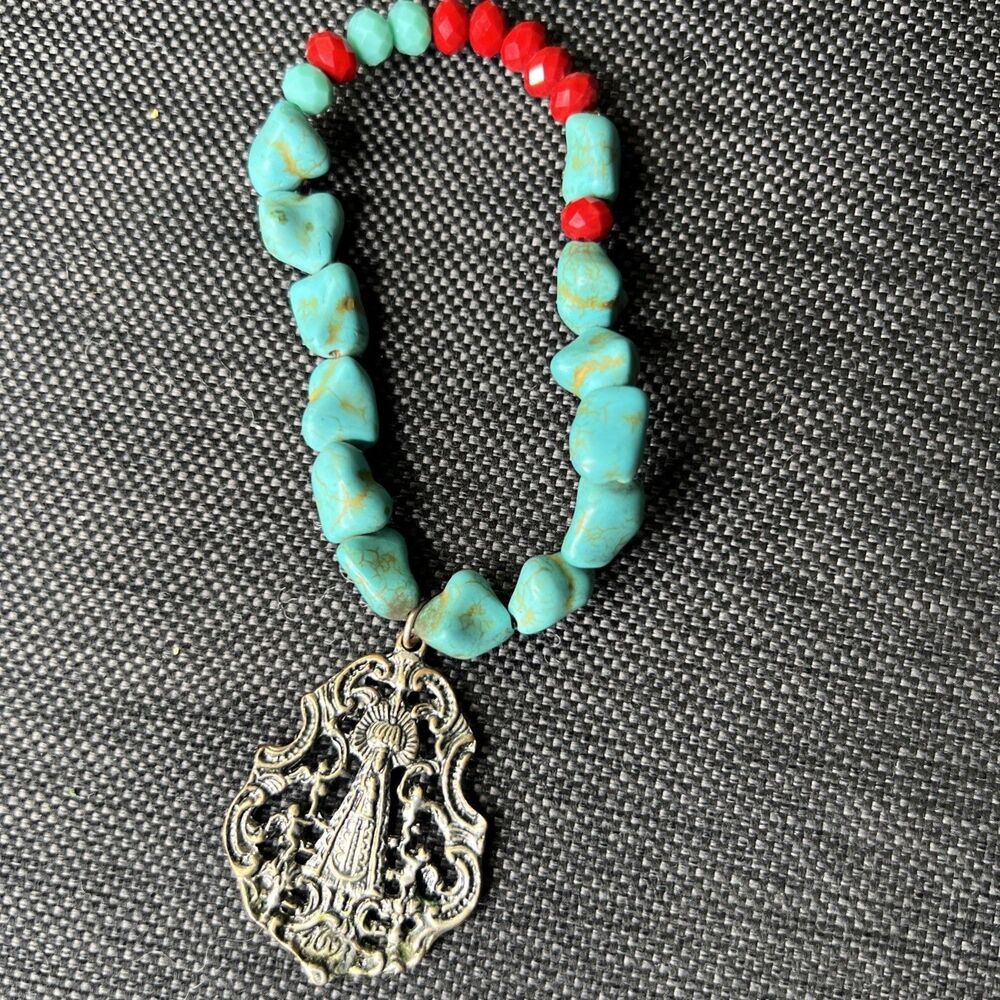Gypsy Soule Native American Style Faux Turquoise Stretch Bracelet Large Medal